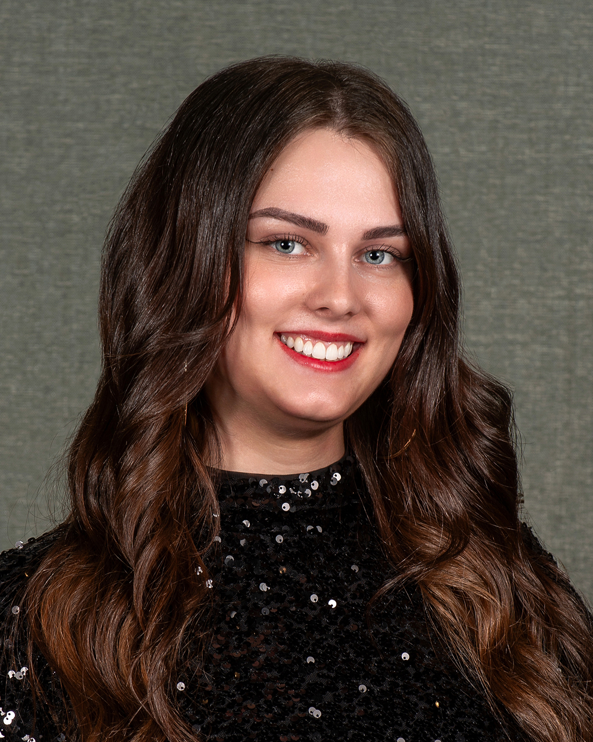 Uploaded Image: /vs-uploads/2026-staff-headshots/1775747711_Liscomb_Hannah-6712M-4x5.jpg